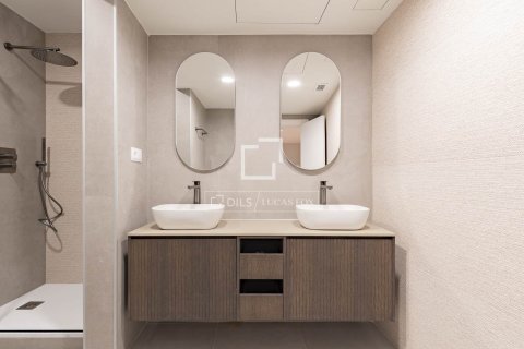 Dzīvoklis pārdošanā Barcelona, Spānijā 3 istabas, 150 m2 Nr. 150534 - attēls 29