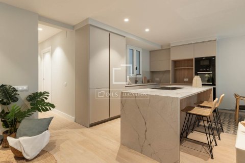 Apartment à vendre à Barcelona, Espagne, 3 chambres, 150 m2 No. 150534 - photo 21