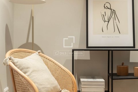 Apartment à vendre à Barcelona, Espagne, 3 chambres, 150 m2 No. 150534 - photo 20