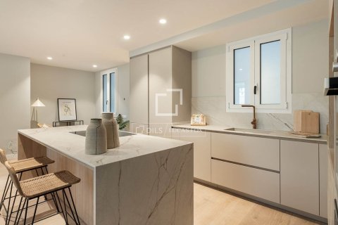 Apartment à vendre à Barcelona, Espagne, 3 chambres, 150 m2 No. 150534 - photo 23