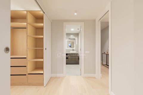 Apartment à vendre à Barcelona, Espagne, 3 chambres, 150 m2 No. 150534 - photo 28