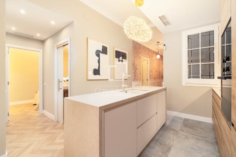 Apartment à vendre à Barcelona, Espagne, 3 chambres, 94 m2 No. 150533 - photo 11