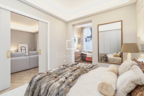 Apartment à vendre à Barcelona, Espagne, 3 chambres, 94 m2 No. 150533 - photo 19