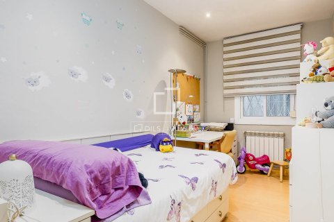 Apartment à vendre à Barcelona, Espagne, 4 chambres, 118 m2 No. 150532 - photo 29