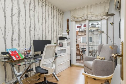 Apartment à vendre à Barcelona, Espagne, 4 chambres, 118 m2 No. 150532 - photo 27