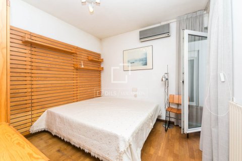 Villa for sale in Gava, Barcelona, Spain 5 bedrooms, 243 sq.m. No. 150536 - photo 27