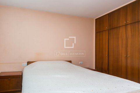 Villa for sale in Gava, Barcelona, Spain 5 bedrooms, 243 sq.m. No. 150536 - photo 23