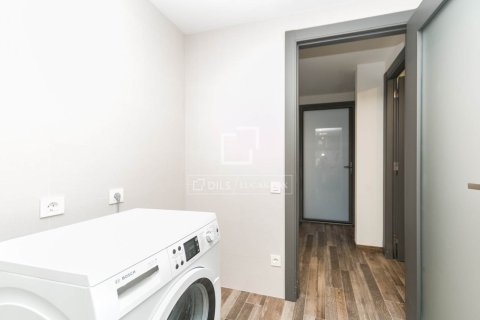 Villa for sale in Gava, Barcelona, Spain 5 bedrooms, 243 sq.m. No. 150536 - photo 26