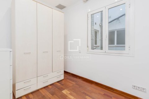Dzīvoklis pārdošanā Barcelona, Spānijā 5 istabas, 131 m2 Nr. 150535 - attēls 19
