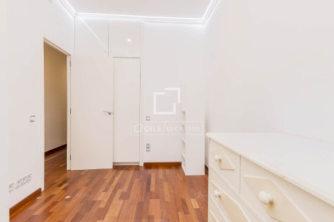 Dzīvoklis pārdošanā Barcelona, Spānijā 5 istabas, 131 m2 Nr. 150535 - attēls 26