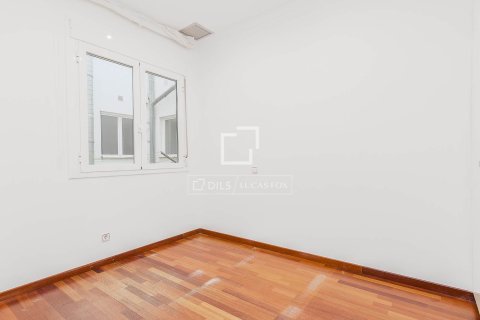 Dzīvoklis pārdošanā Barcelona, Spānijā 5 istabas, 131 m2 Nr. 150535 - attēls 21