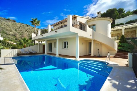 Villa à vendre à Moraira, Alicante, Espagne, 4 chambres, 265 m2 No. 180784 - photo 5