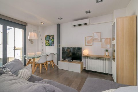 Māja Sabadell, Barcelona, Spānijā 4 istabas, 130 m2 Nr. 186238