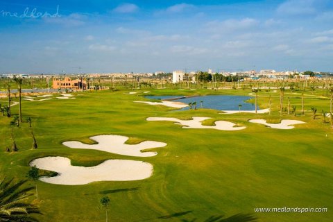 Huoneisto myytävänä Los Alcazares, Murcia, Espanja, 3 makuuhuonetta, 95 m2 No. 139044 - kuva 12
