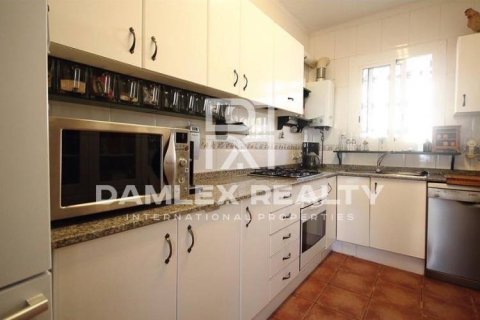 Villa à vendre à Lloret de Mar, Girona, Espagne, 3 chambres, 130 m2 No. 177124 - photo 10