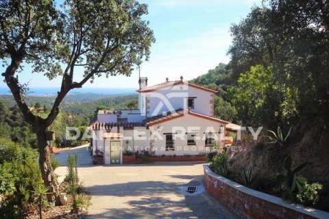 Villa à vendre à Lloret de Mar, Girona, Espagne, 3 chambres, 130 m2 No. 177124 - photo 2