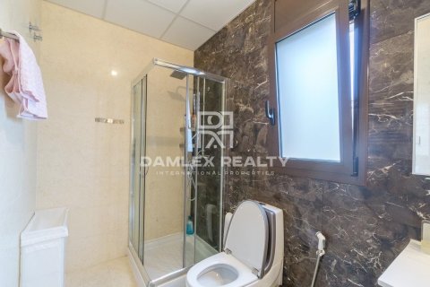 Villa à vendre à Lloret de Mar, Girona, Espagne, 4 chambres, 330 m2 No. 177120 - photo 25