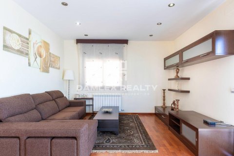 House à vendre à Lloret de Mar, Girona, Espagne, 5 chambres, 365 m2 No. 177121 - photo 4