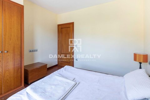 House à vendre à Lloret de Mar, Girona, Espagne, 5 chambres, 365 m2 No. 177121 - photo 15