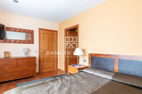 House à vendre à Lloret de Mar, Girona, Espagne, 5 chambres, 365 m2 No. 177121 - photo 26
