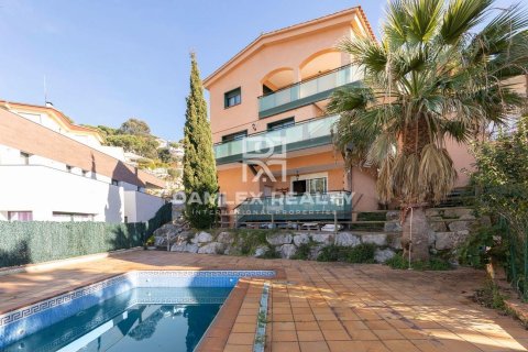 House à vendre à Lloret de Mar, Girona, Espagne, 5 chambres, 365 m2 No. 177121 - photo 24