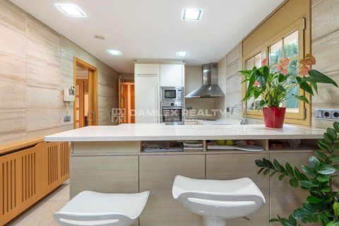 Villa for sale in S'Agaro, Girona, Spain 4 bedrooms, 215 sq.m. No. 177119 - photo 12