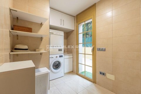 Villa for sale in S'Agaro, Girona, Spain 4 bedrooms, 215 sq.m. No. 177119 - photo 15