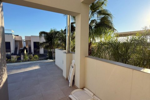 Villa à vendre à Ciudad Quesada, Alicante, Espagne, 3 chambres, 125 m2 No. 165753 - photo 25