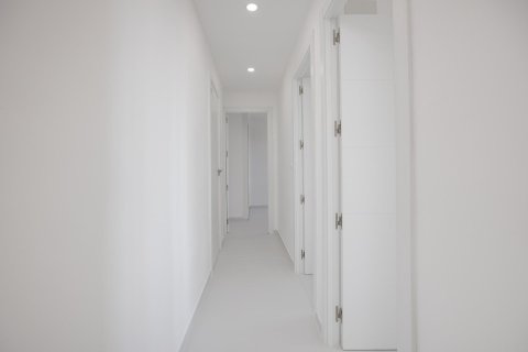 Apartment for sale in Torrevieja, Alicante, Spain 3 bedrooms, 102 sq.m. No. 165755 - photo 23