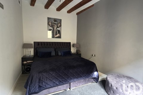 Продажа квартиры в Барселона, Испания 1 спальня, 60м2 №153630 - фото 22