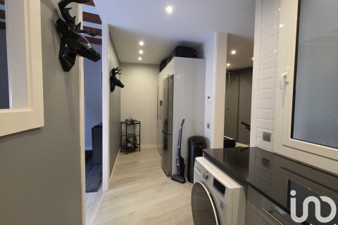 Продажа квартиры в Барселона, Испания 1 спальня, 60м2 №153630 - фото 11