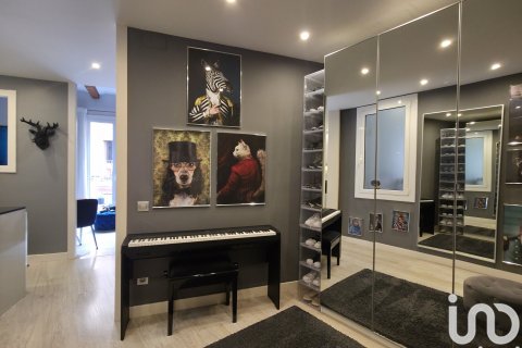 Продажа квартиры в Барселона, Испания 1 спальня, 60м2 №153630 - фото 8