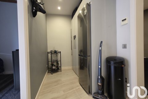 Продажа квартиры в Барселона, Испания 1 спальня, 60м2 №153630 - фото 12