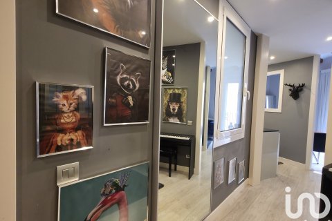 Продажа квартиры в Барселона, Испания 1 спальня, 60м2 №153630 - фото 6