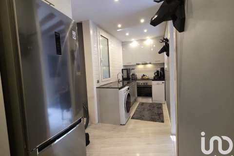 Продажа квартиры в Барселона, Испания 1 спальня, 60м2 №153630 - фото 10