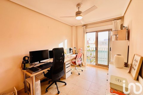 Dzīvoklis pārdošanā Mutxamel, Alicante, Spānijā 3 istabas, 130 m2 Nr. 153629 - attēls 13