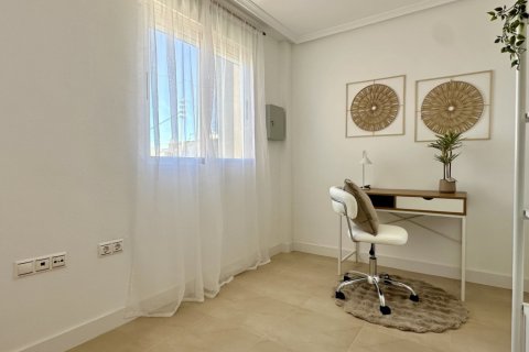 Apartament w Torrevieja, Alicante, Hiszpania 3 sypialnie, 90 mkw. nr 152113 – zdjęcie 4
