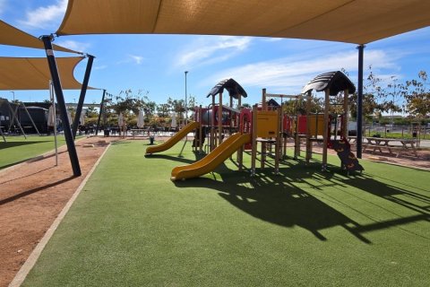 Villa till salu i Torrevieja, Alicante, Spanien 3 sovrum, 140 kvm. Nr. 152116 - foto 28