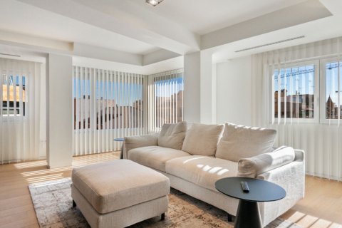 Wohnung zum Verkauf in Torrevieja, Alicante, Spanien 2 Schlafzimmer, 160 m2 Nr. 152112 - Foto 17