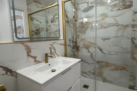 Wohnung zum Verkauf in Punta Prima, Alicante, Spanien 2 Schlafzimmer, 70 m2 Nr. 152117 - Foto 13