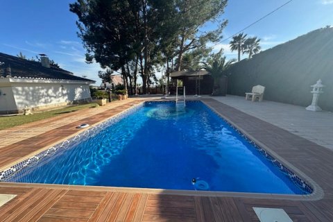 Villa à vendre El Campello, Alicante, Espagne, 4 chambres, 2277 m2 No. 112930 - photo 8