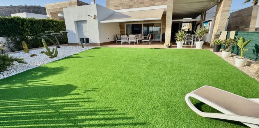 Villa Algorfa, Alicante, Espagne 3 chambres, 110 m2 No. 112939