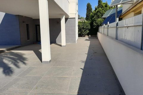 Villa à vendre Alicante, Espagne, 4 chambres, 250 m2 No. 112941 - photo 3