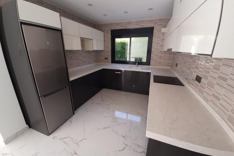 Villa à vendre Alicante, Espagne, 4 chambres, 250 m2 No. 112941 - photo 17