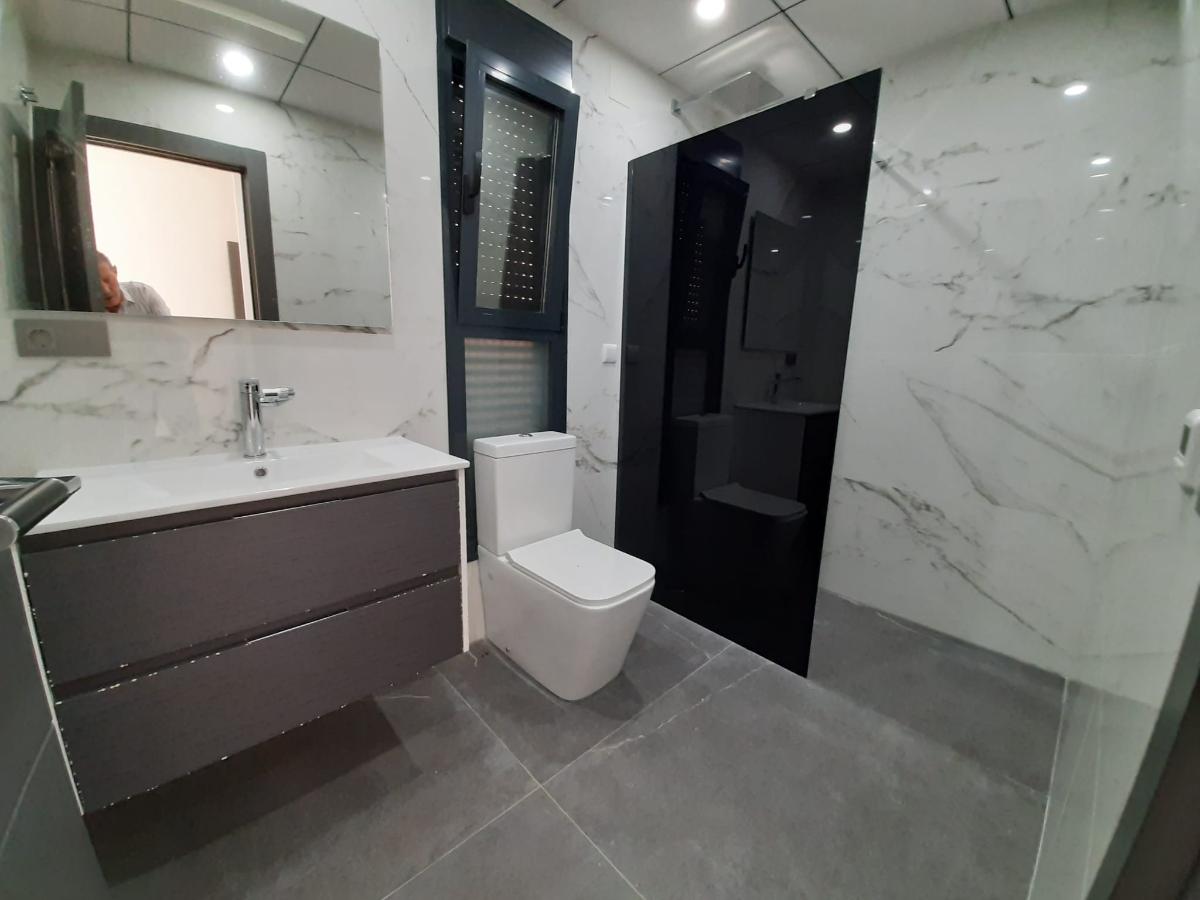 Villa in Alicante, Spain 4 bedrooms, 235 sq.m. No. 112941