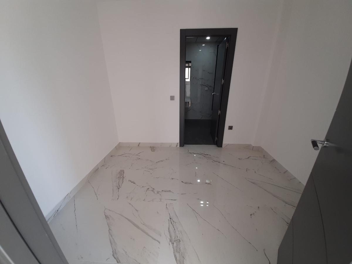 Villa in Alicante, Spain 4 bedrooms, 235 sq.m. No. 112941
