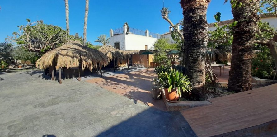 Villa Orihuela, Alicante, Spain 8 bedrooms, 600 sq.m. No. 112935