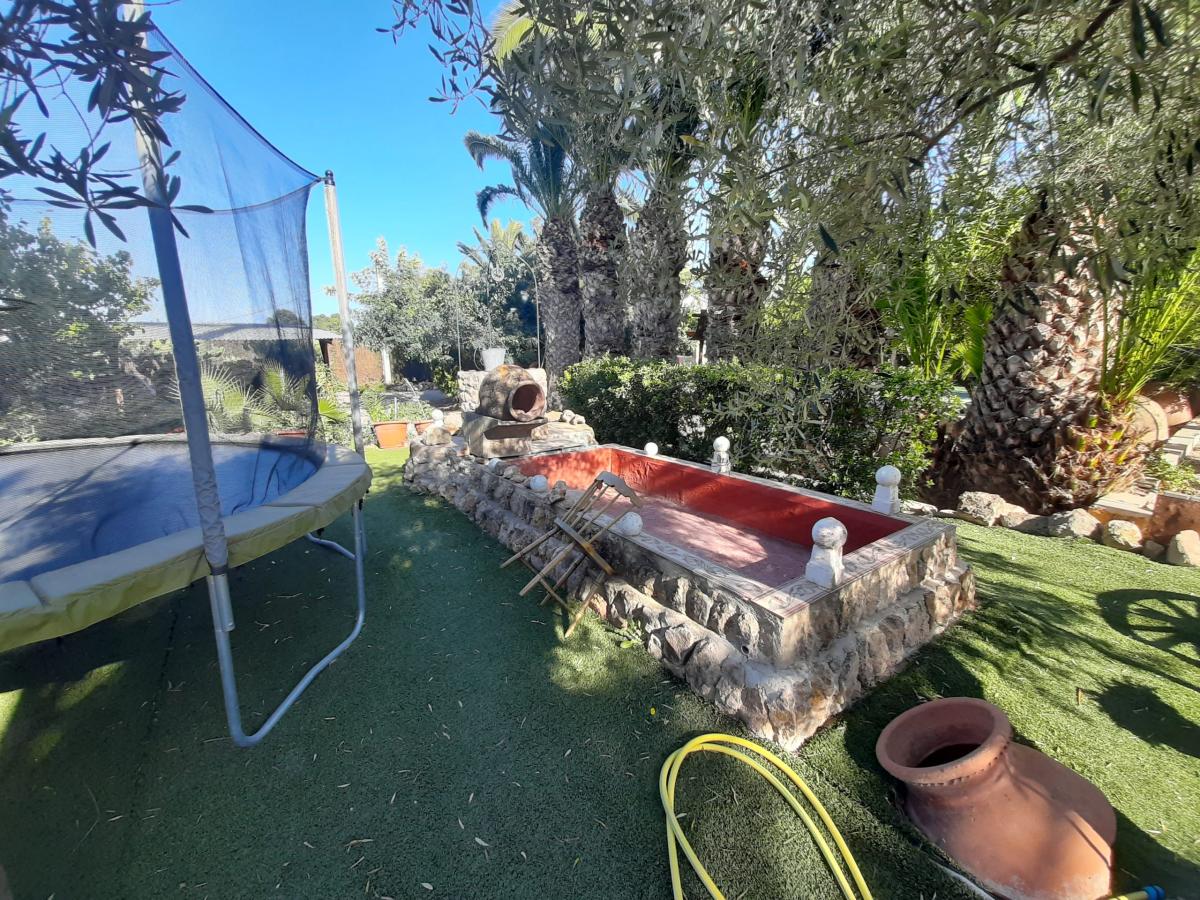 Willa w Orihuela, Alicante, Hiszpania 8 sypialni, 600 mkw. nr 112935