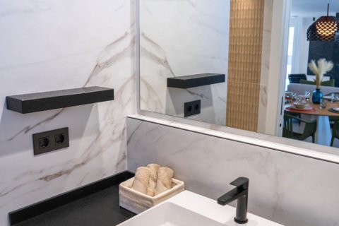 Wohnung zum Verkauf in Alicante, Spanien 3 Schlafzimmer, 122 m2 Nr. 140303 - Foto 23