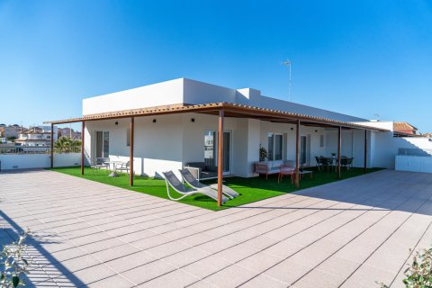 Wohnung zum Verkauf in Alicante, Spanien 3 Schlafzimmer, 122 m2 Nr. 140303 - Foto 2